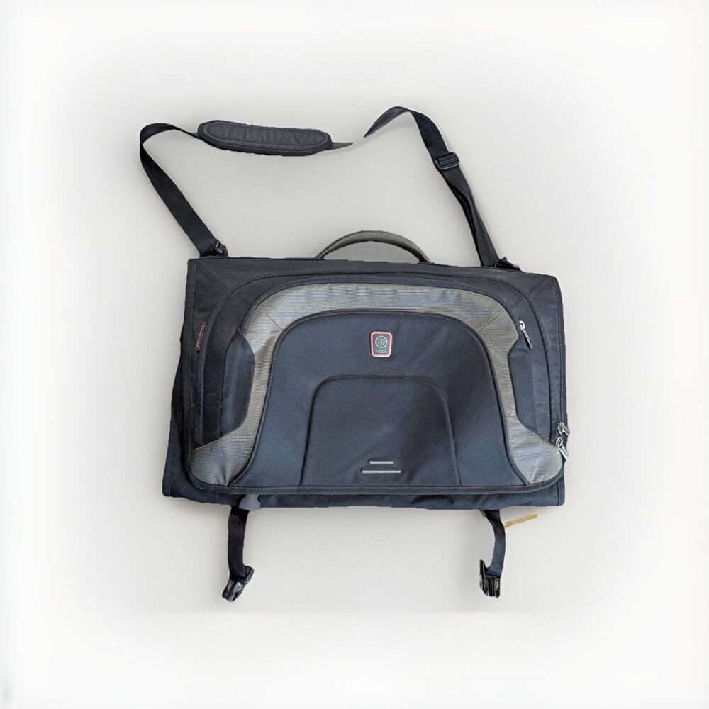 TUMI - T-TECH - Garment Bag Luggage Suit Dress w/ Shoulder Strap Carry-On 6733D - Picture 1 of 11